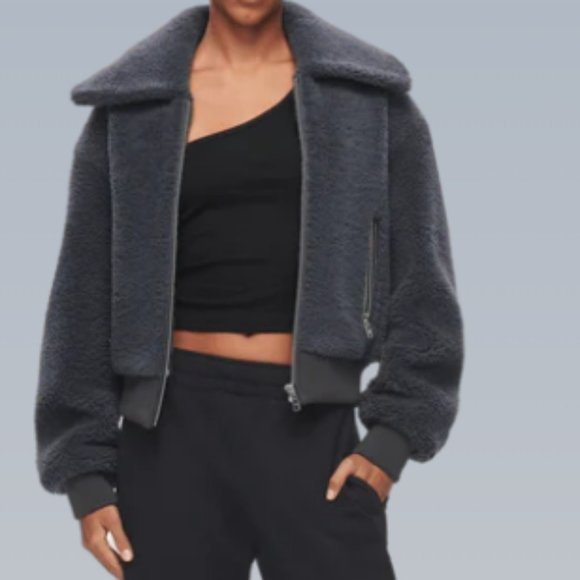 DSTLD - New Garments - Picture 1 of 3
